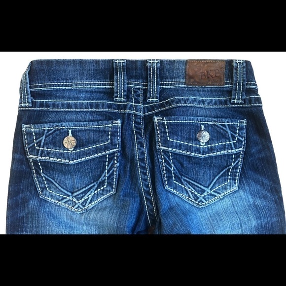 BKE The Buckle Stella Low Rise Stretch Skinny Crop Dark Denim Jean Size 27X28.5” - Picture 5 of 5